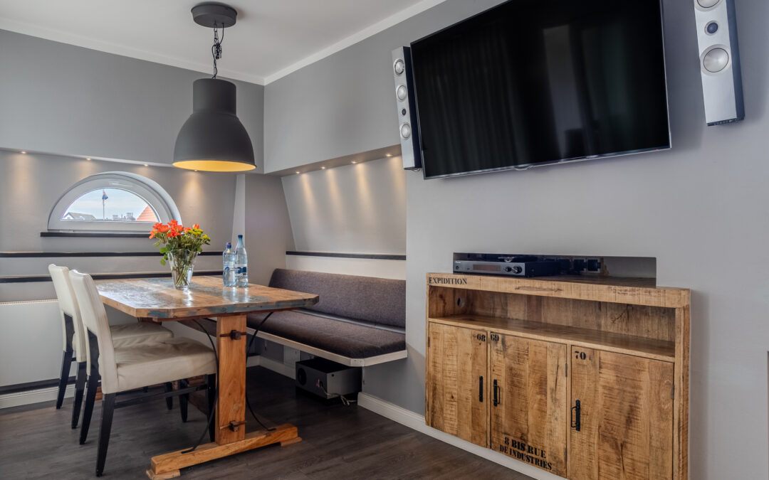 Appartment 44