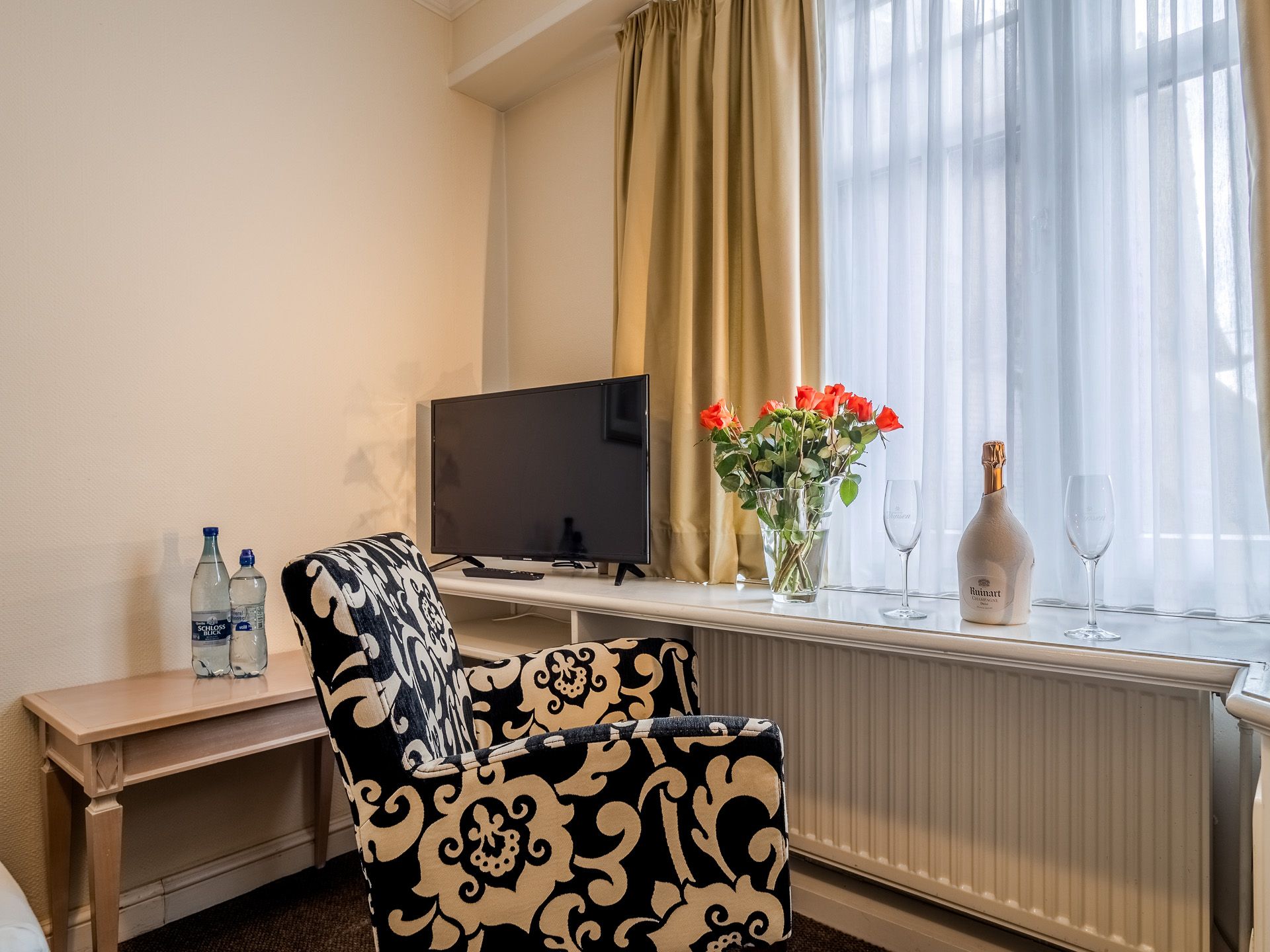 Zimmer 3 Appartment 44